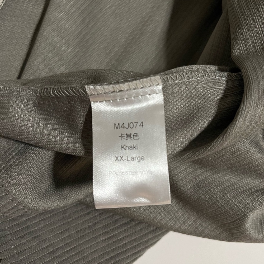 Chic Colorblock Button Down Shirt - Picture 3 of 4